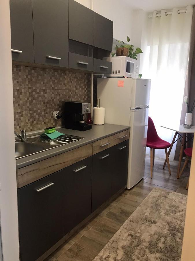 Soft Apartments Galati  Ngoại thất bức ảnh